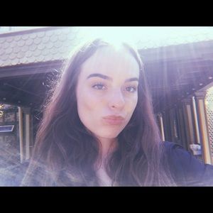 Meet your Posher, Mackenzie